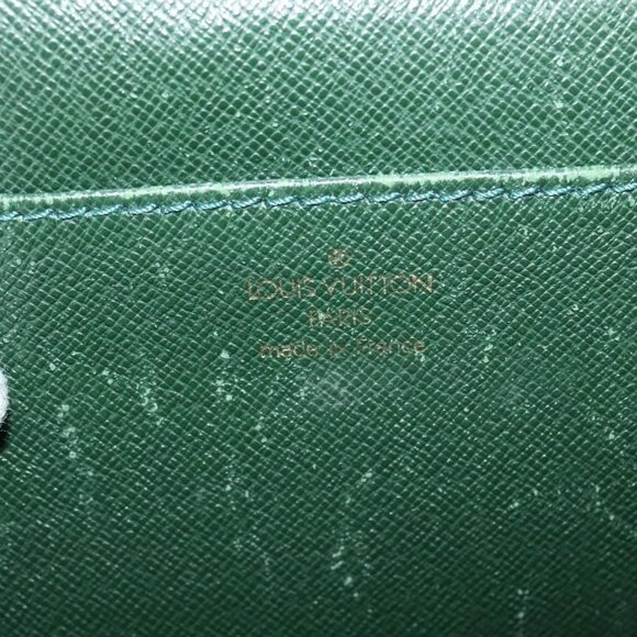 LOUIS VUITTON Taiga Robusto 2 Hand Bag Epicea M3104P LV Auth bs26831 - Picture 14 of 16